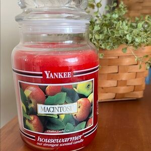Yankee Candle Black Band Macintosh Scent - Large Jar Candle - NWT